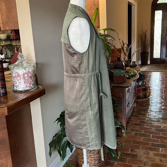 Badgley Mishka waterfall front vest szM - Picture 4 of 12